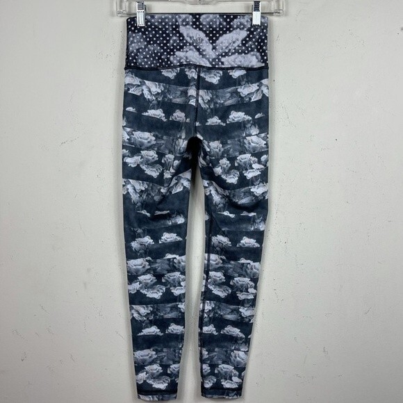 Lululemon High Times Pant *Full-On Luon Dream Rose Stripe Neutral Blush Black 4 - Picture 7 of 14